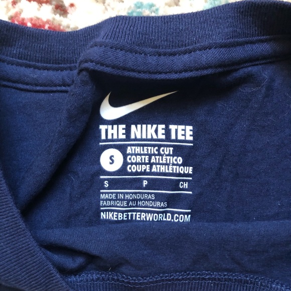 Nike Pitt Shirt - Picture 3 of 4